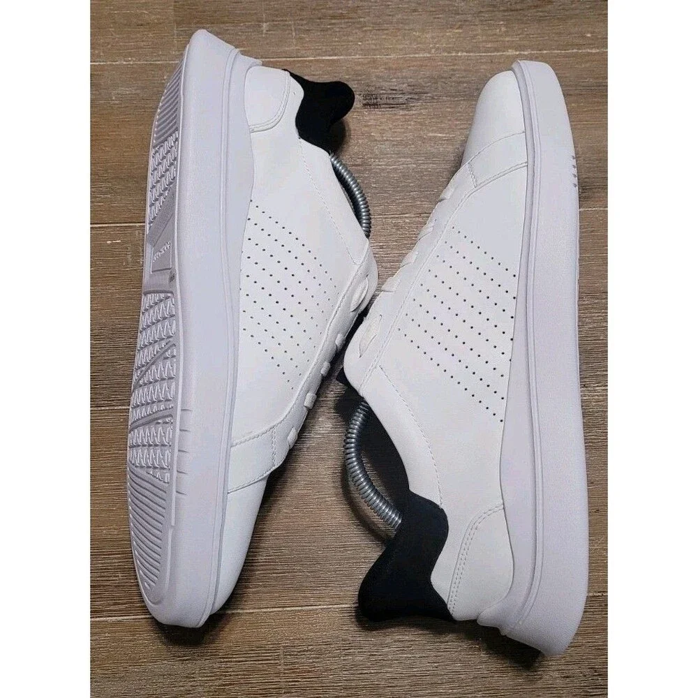 Rockport men tristen
